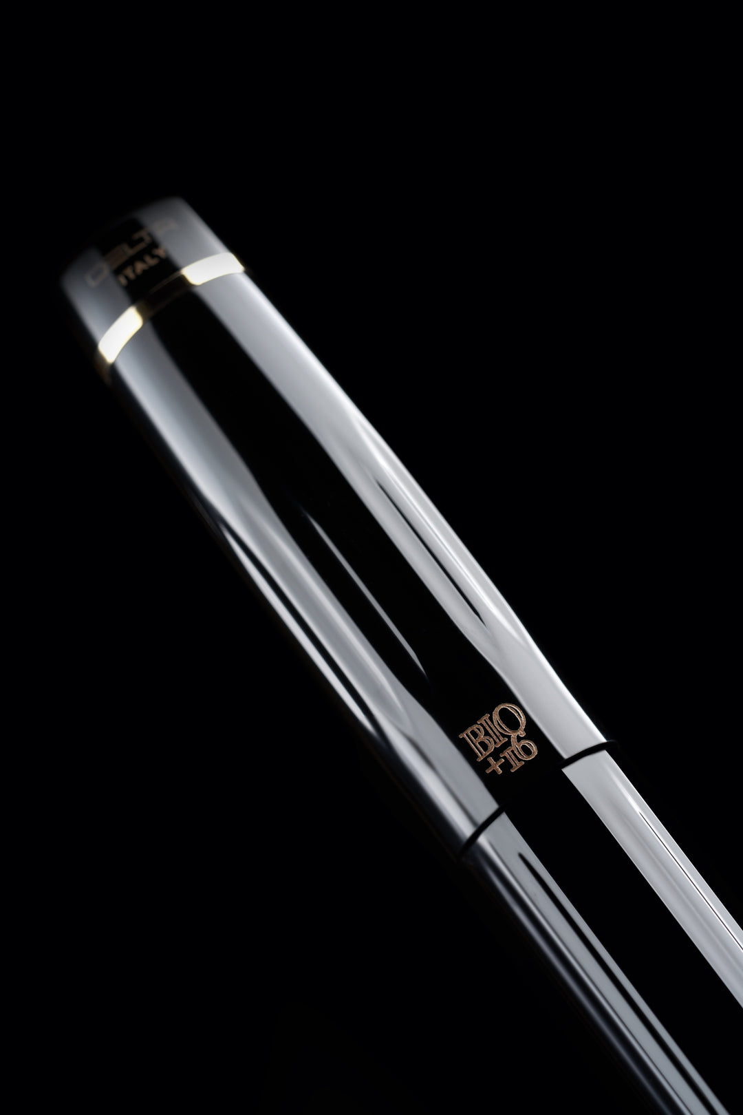 Delta Bio+16 Black GT Fountain Pen