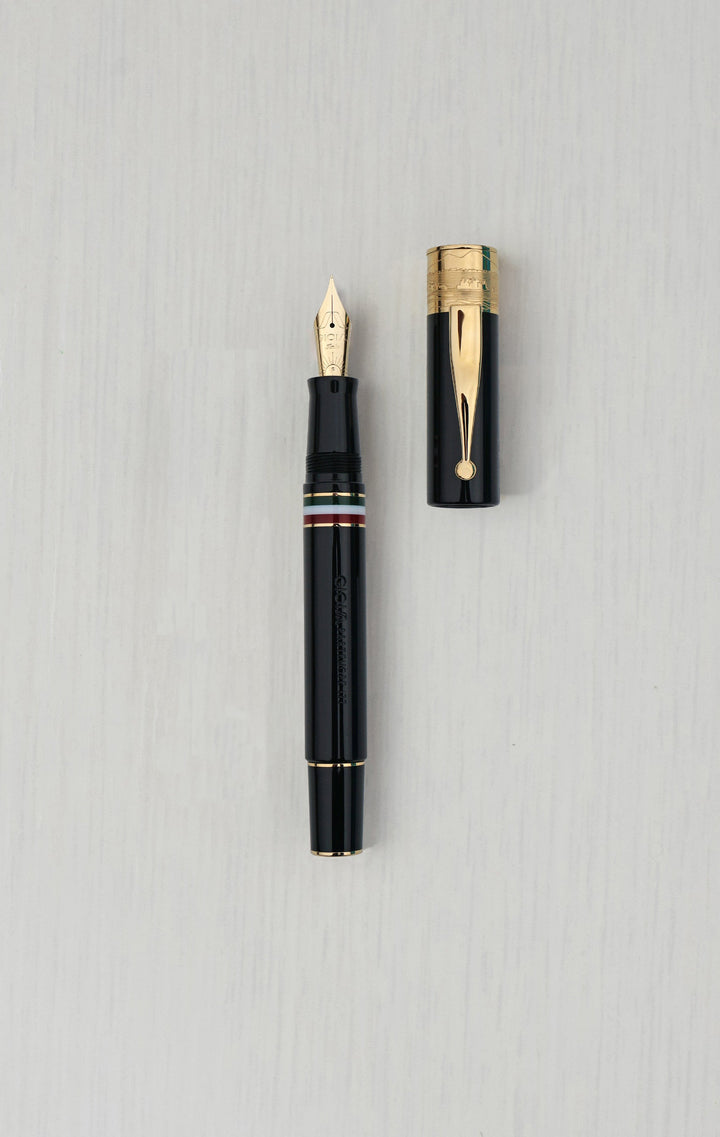 Gioia | Fountain Pen & Rollerball Pen | Partenope Black GT