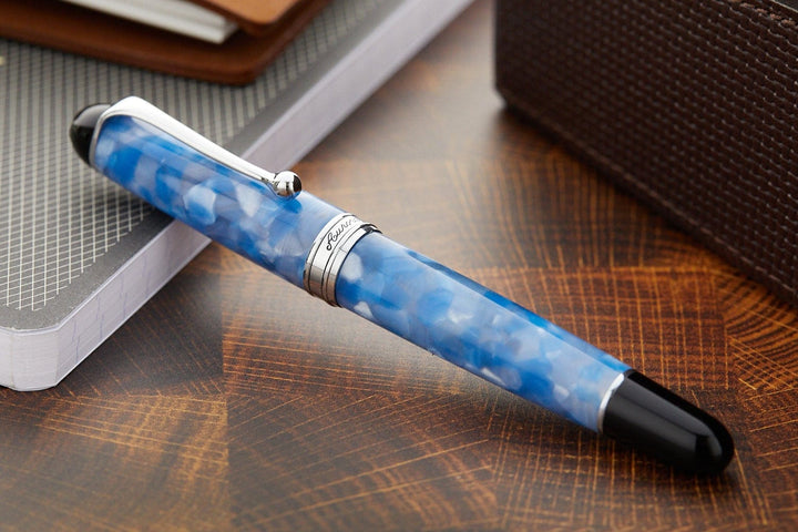 Aurora Limited Edition 8'88" Pluto Fountain Pen