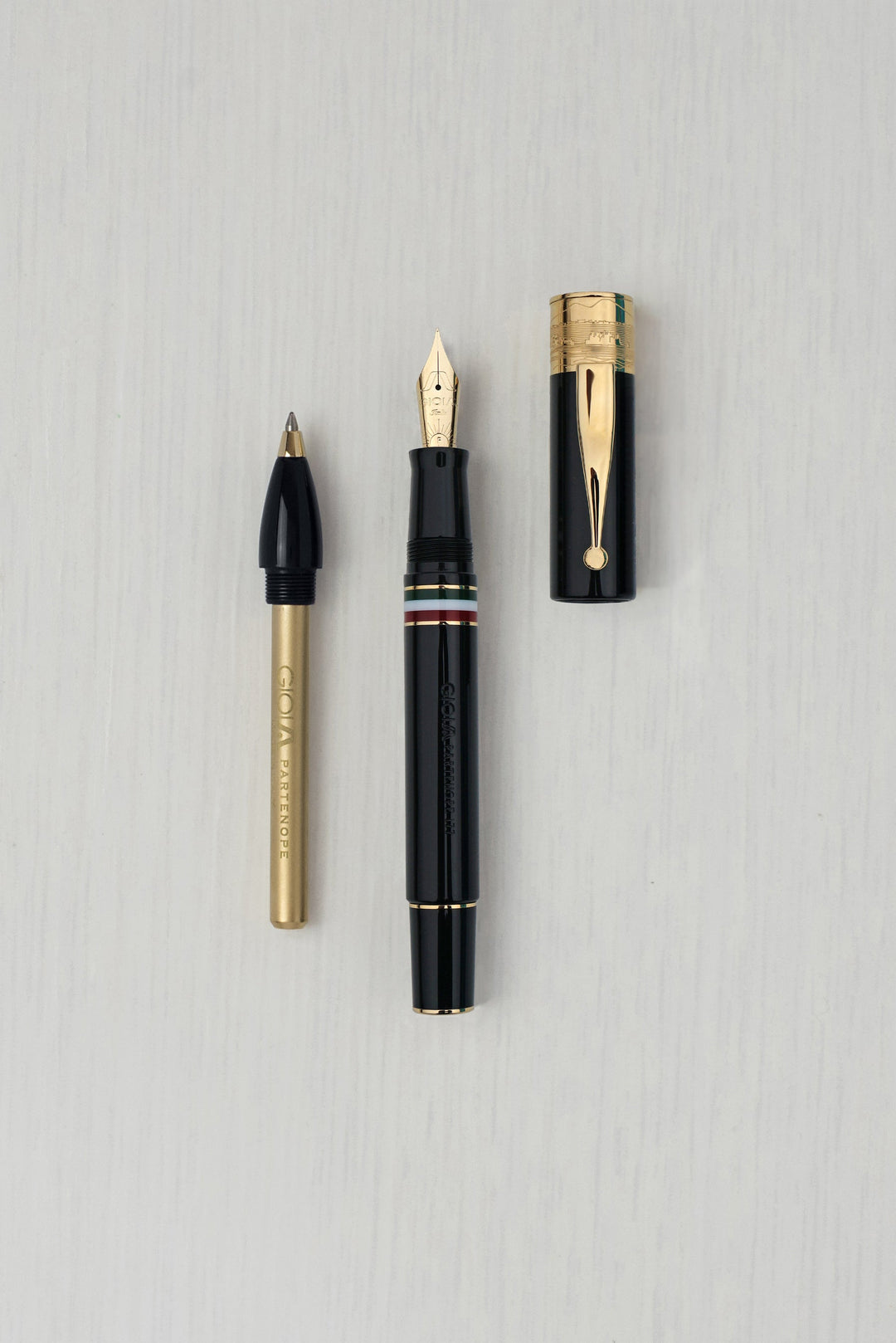 Gioia | Fountain Pen & Rollerball Pen | Partenope Black GT